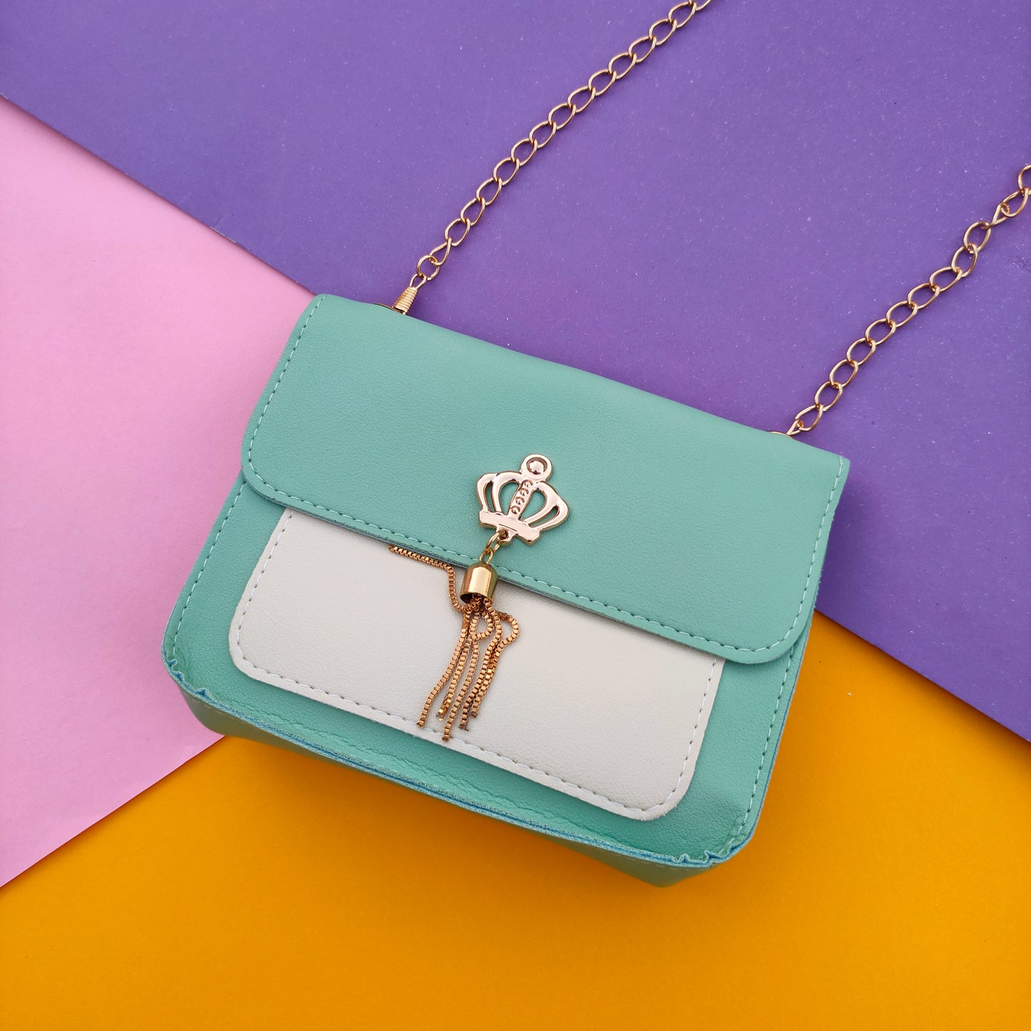 Leather chain crossbody bag-(HB-GRN-001)