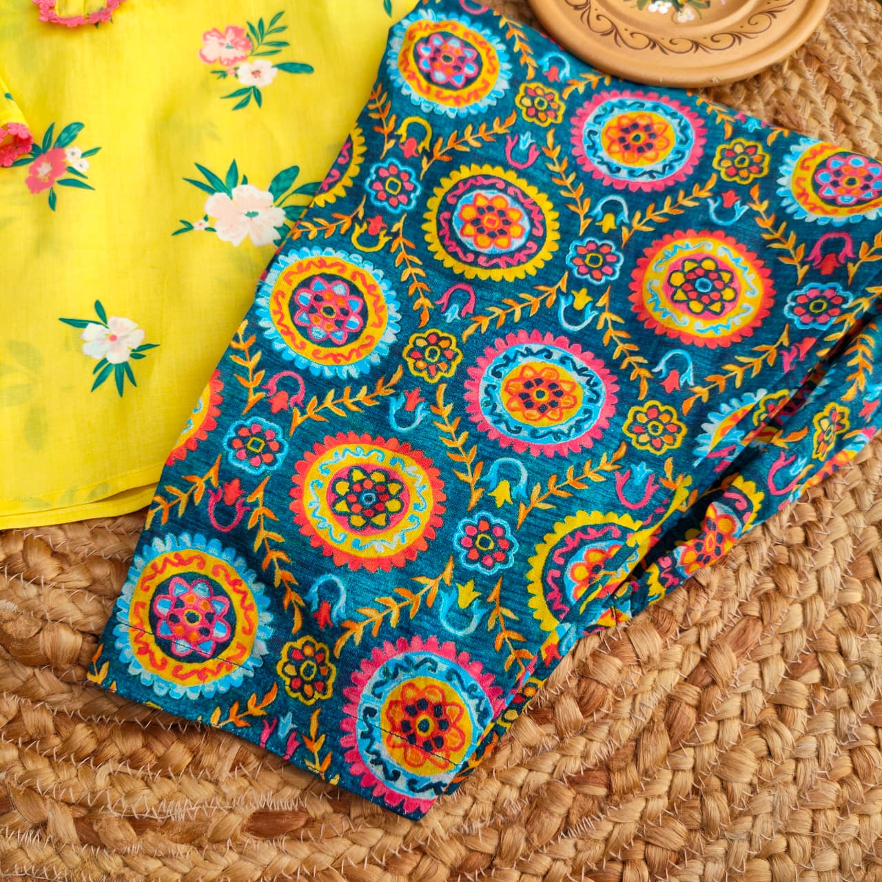 Sunshine 2 PC Lawn suit (GEC-0015)