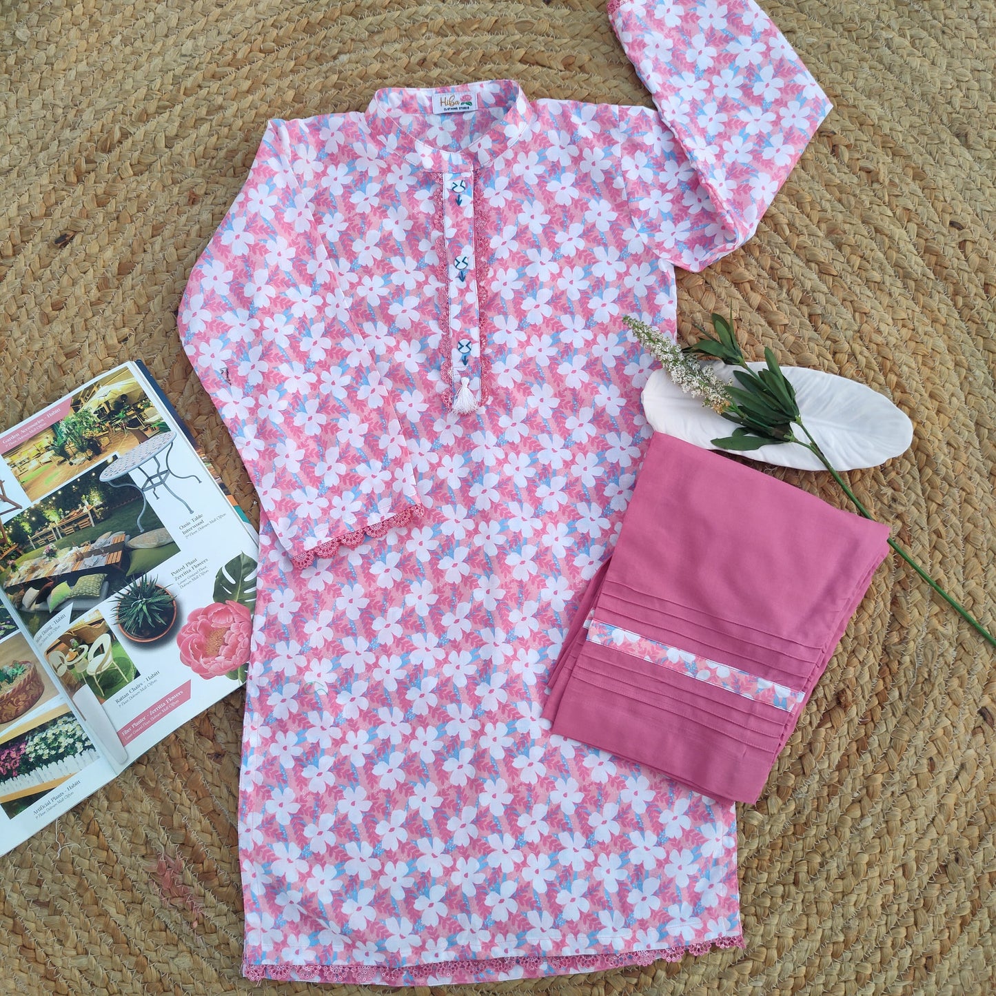 Pink & Ferozi Adults 2 PC Lawn suit (MDT-0011)