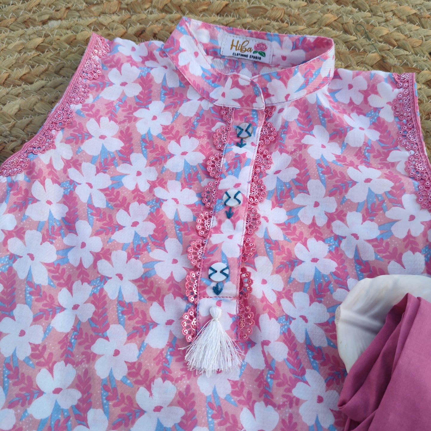 Pink & Ferozi Adults 2 PC Lawn suit (MDT-0011)